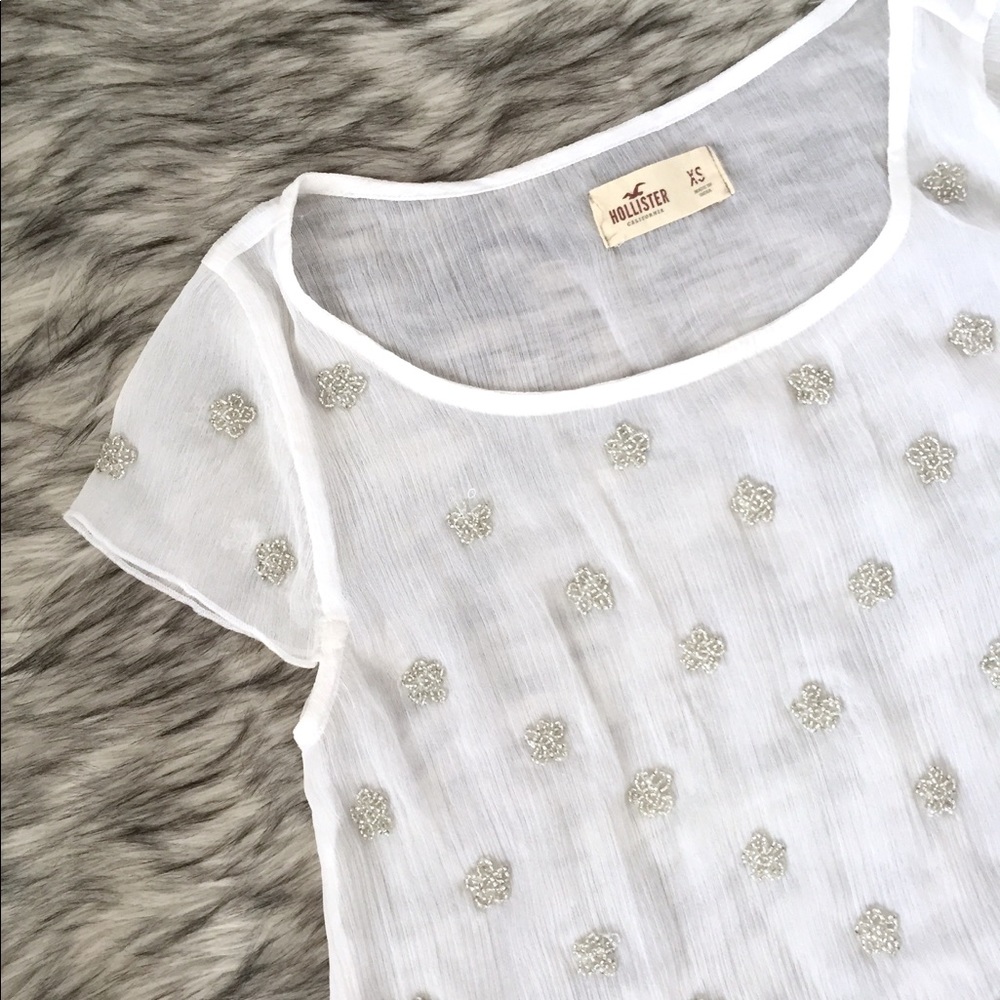 🌵Hollister sheer beaded white shirt sleeve top